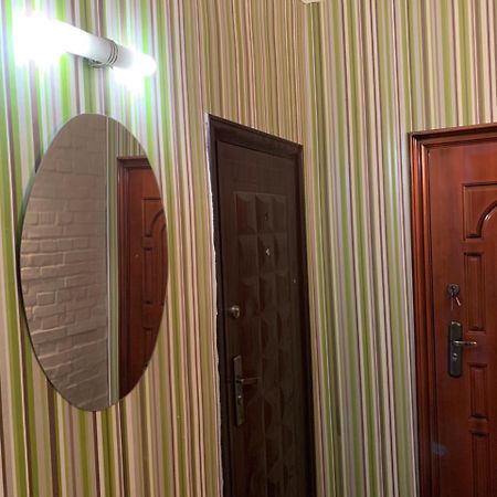 Apartament On Chernihivska Киев Екстериор снимка