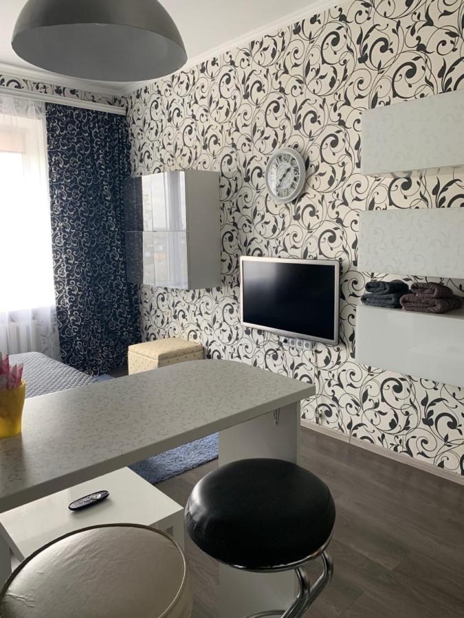 Apartament On Chernihivska Киев Екстериор снимка