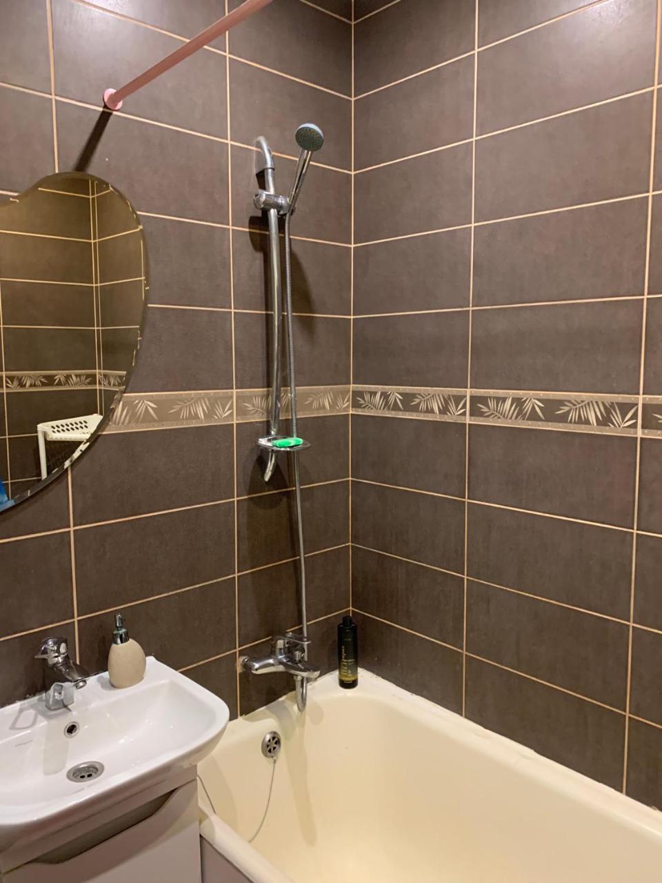 Apartament On Chernihivska Киев Екстериор снимка